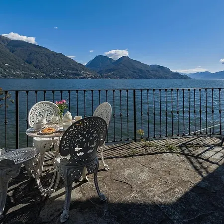 San Siro Sleeps 6 Wifi Villa San Siro (Lombardy)